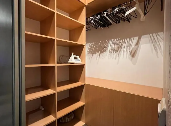 Kingsize Bed Self Check In & Smart Tv And Free Parking Apartment